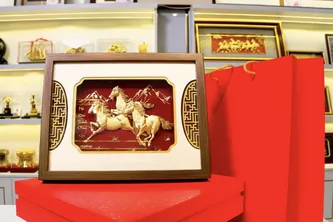 Tranh Mã Đáo Thành Công Mạ Vàng - Tác Phẩm Phong Thủy  Dành Cho Thành Công Và May Mắn
