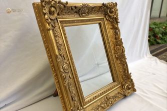 Khung Tranh Mạ Vàng 24k - Biểu Tượng Đẳng Cấp Cho Không Gian Sống