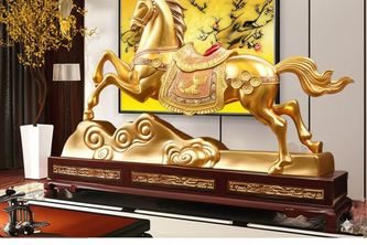 Bí Mật Giàu Sang: 8 Cách Chọn Tượng Ngựa Mạ Vàng Thu Hút Tài Lộc Ngay Lập Tức!