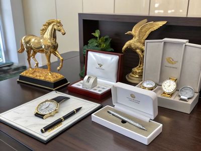 Quà tặng sếp mệnh Kim: Gợi ý vật phẩm phong thủy sang trọng, hợp mệnh và mang lại tài lộc