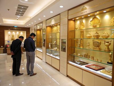 Mua Quà Tặng Sếp Mạ Vàng Ở Đâu