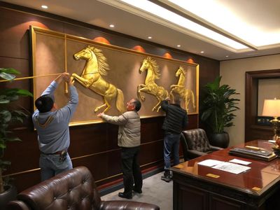 Cách Treo Tranh Mã Đáo Thành Công Mạ Vàng Đúng Phong Thủy